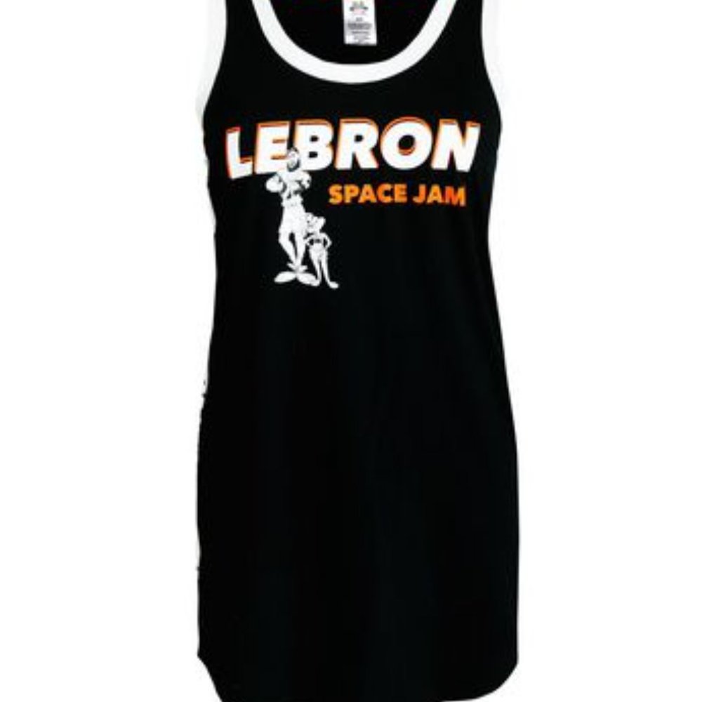 LeBron James Space Jam night gown